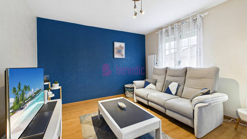 59514226c - Attribut alt par défaut.