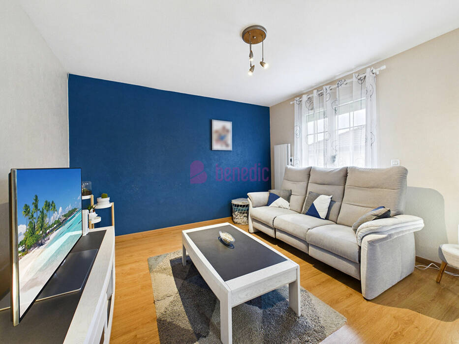 59514226c - Attribut alt par défaut.