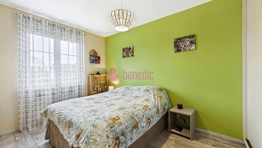 59514226j - Attribut alt par défaut.