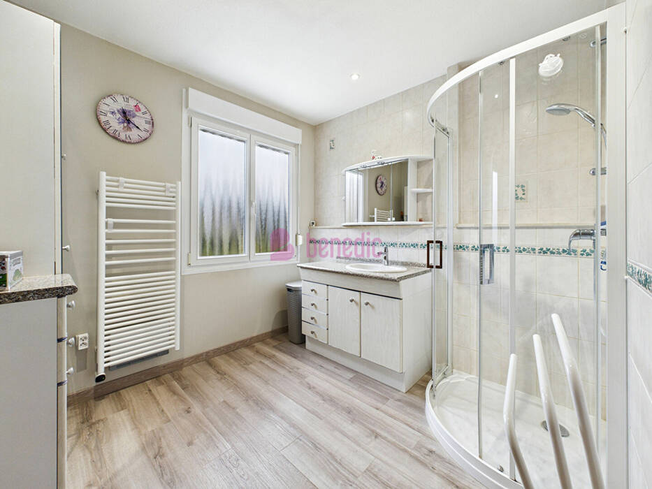 59514226m - Attribut alt par défaut.