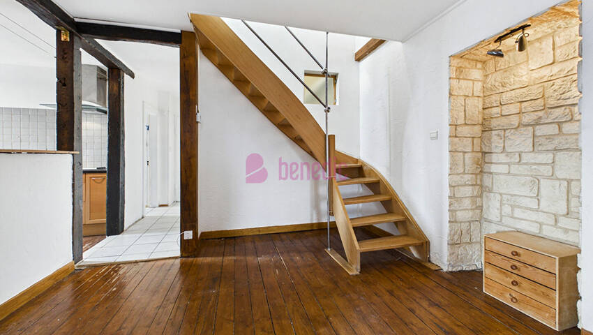 59166776e - Attribut alt par défaut.