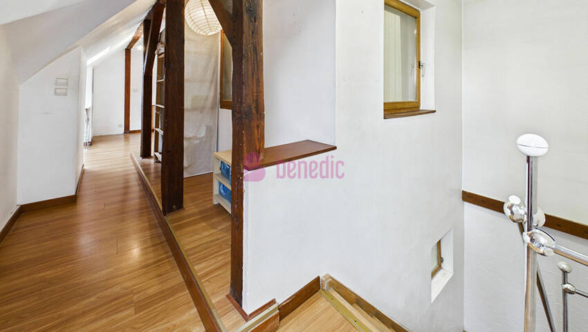 59166776l - Attribut alt par défaut.