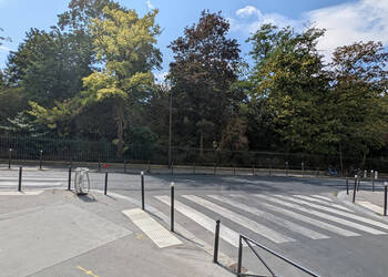 59976750c - Attribut alt par défaut.