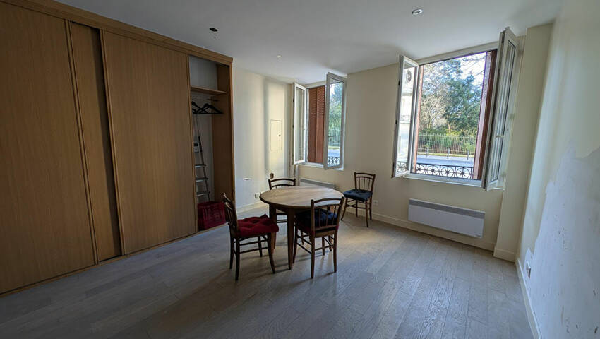 59976750e - Attribut alt par défaut.