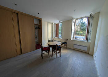 59976750a - Attribut alt par défaut.