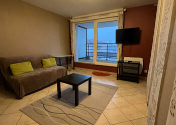 59939271b - Attribut alt par défaut.