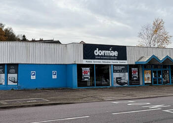 60004771b - Attribut alt par défaut.