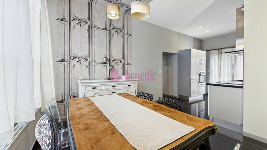 59798116f - Attribut alt par défaut.