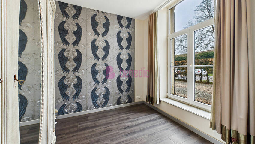 59798116k - Attribut alt par défaut.