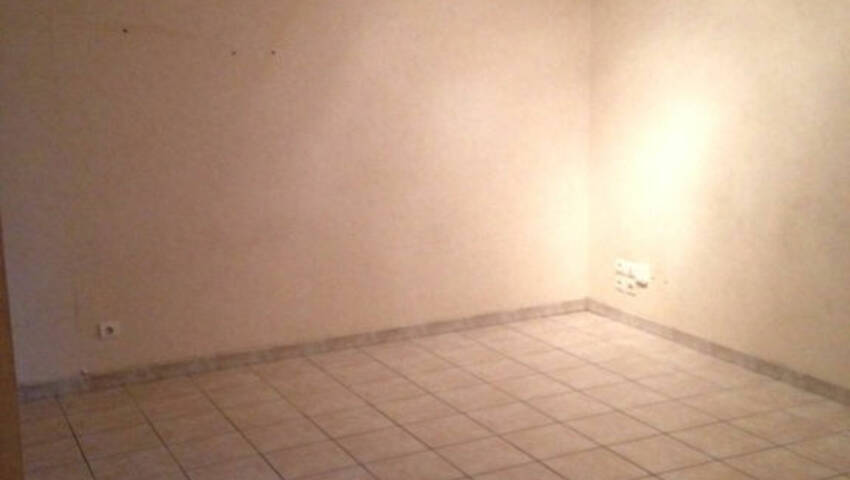 4602935e - Attribut alt par défaut.