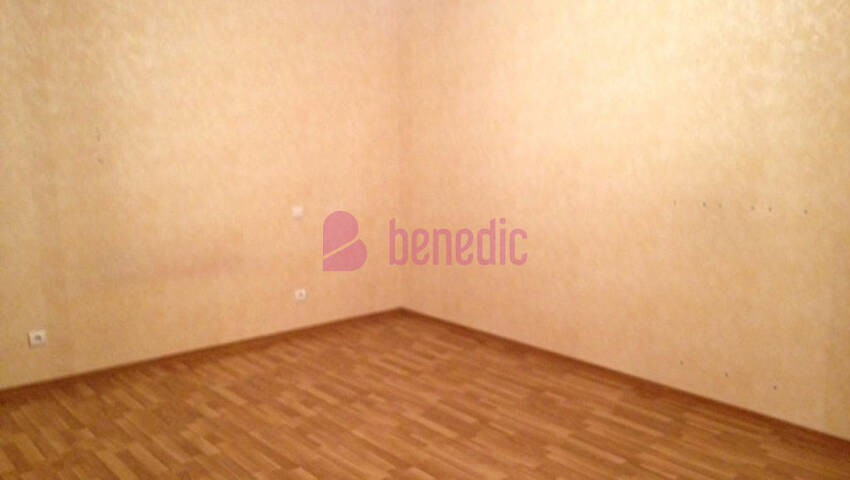 4602935f - Attribut alt par défaut.