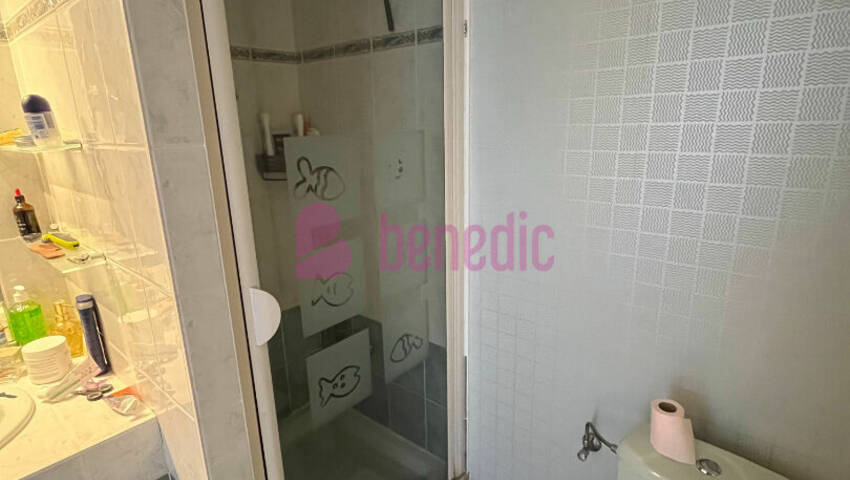 4602935g - Attribut alt par défaut.