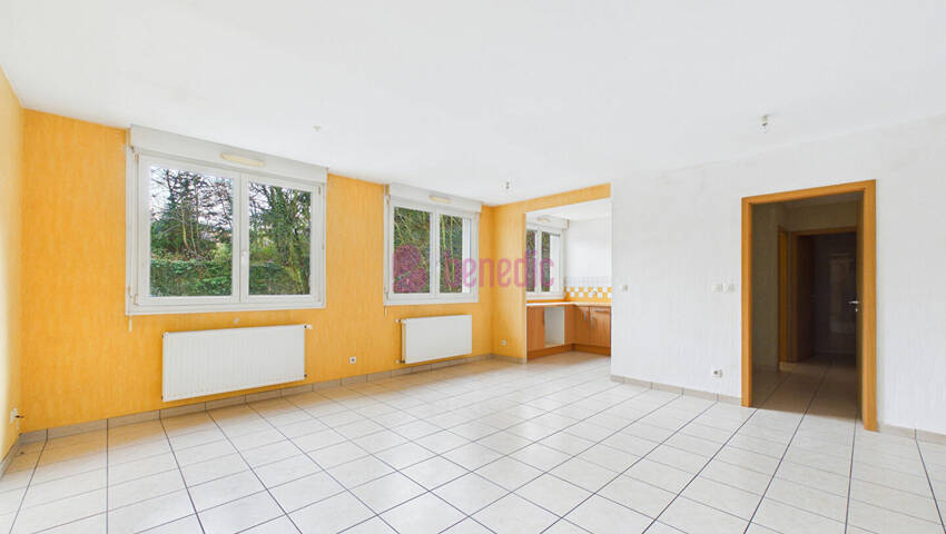 59813445a - Attribut alt par défaut.