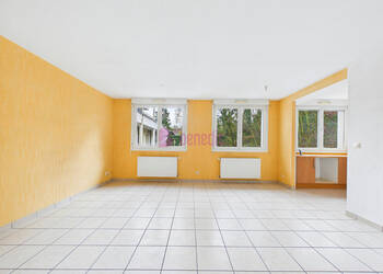 59813445b - Attribut alt par défaut.