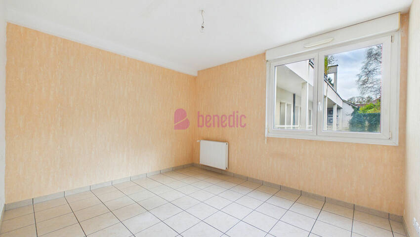 59813445h - Attribut alt par défaut.