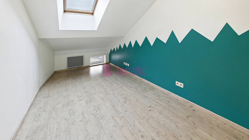 59812457j - Attribut alt par défaut.