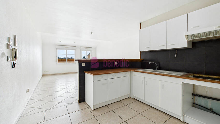 60010933b - Attribut alt par défaut.