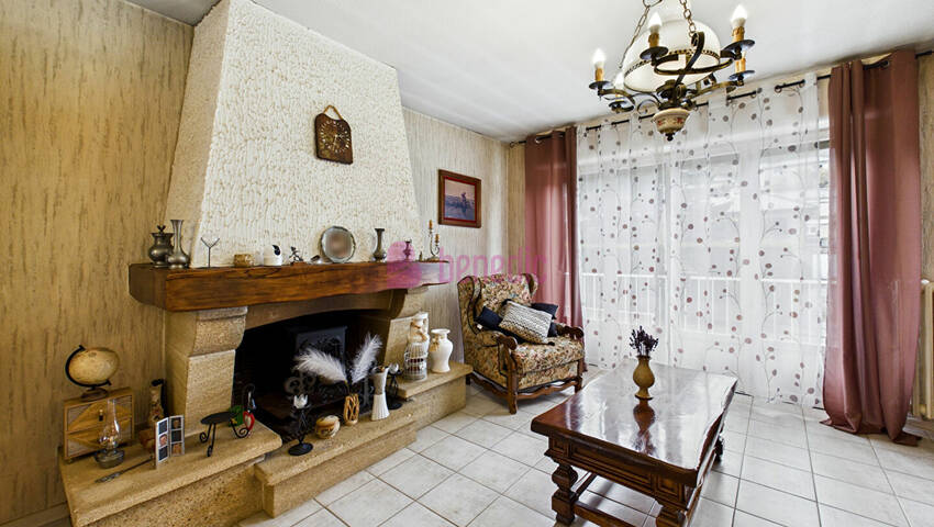 34030613c - Attribut alt par défaut.