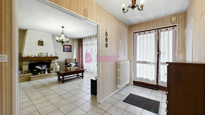 34030613g - Attribut alt par défaut.