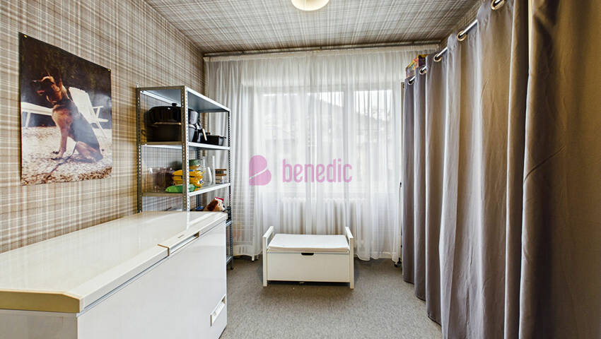 34030613j - Attribut alt par défaut.