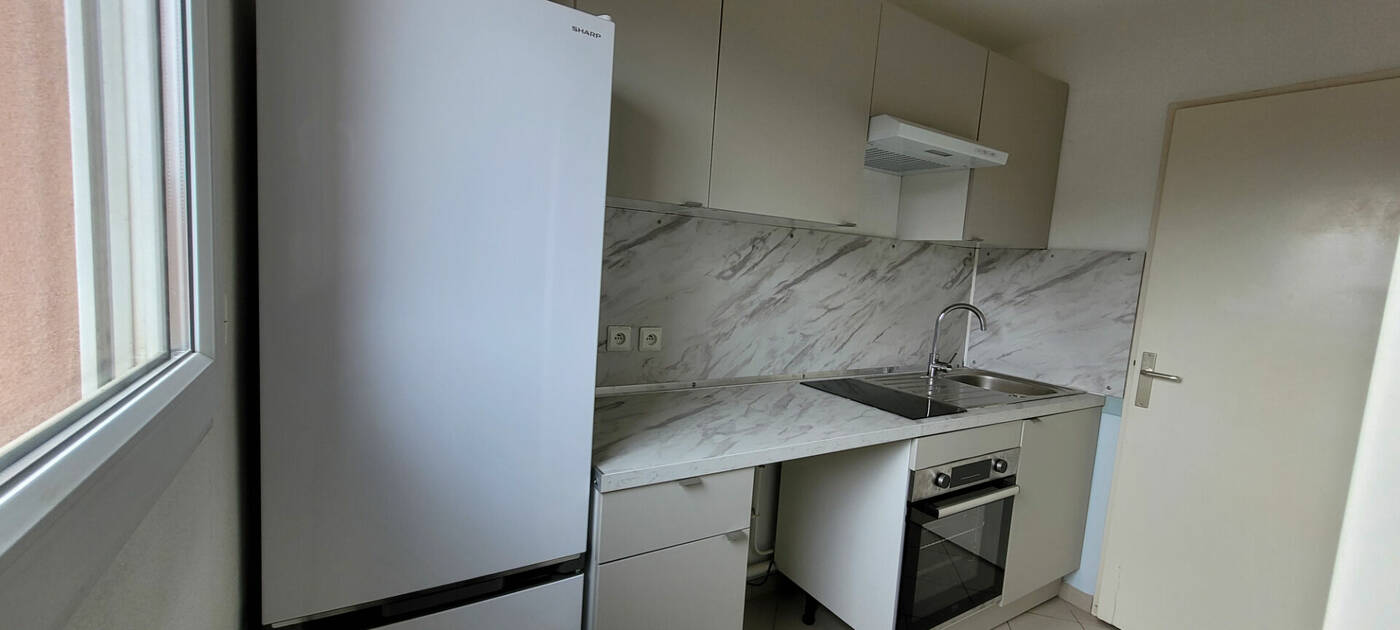 60014614c - Attribut alt par défaut.