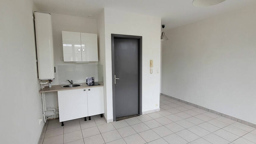 59356657b - Attribut alt par défaut.