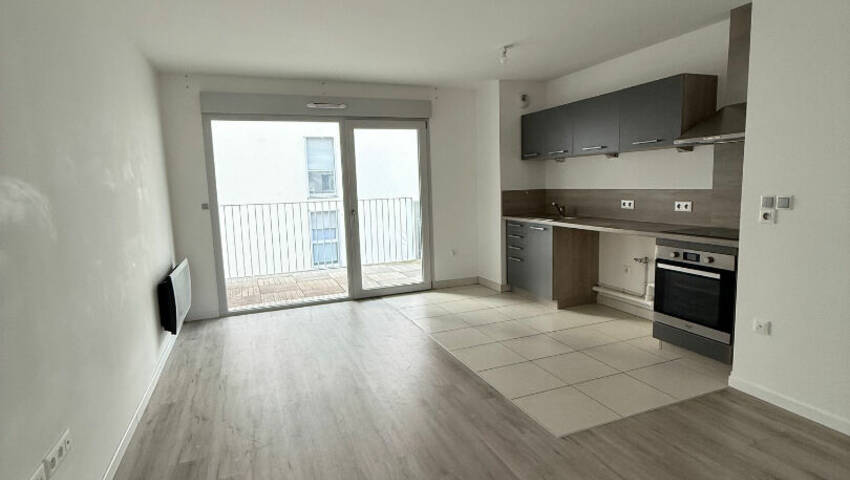 60026985a - Attribut alt par défaut.