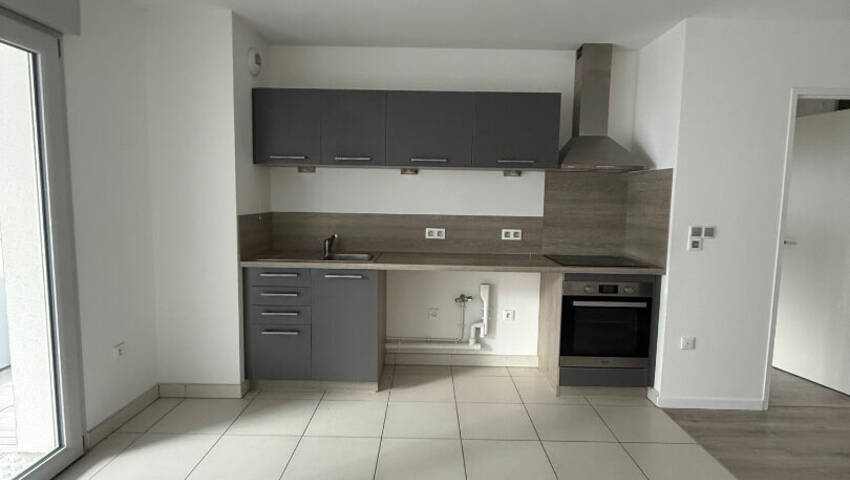 60026985c - Attribut alt par défaut.