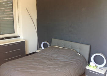 8912935b - Attribut alt par défaut.