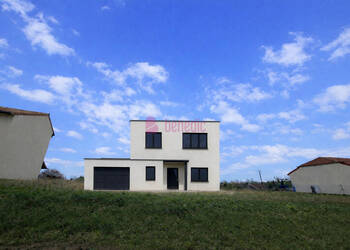 60026899a - Attribut alt par défaut.