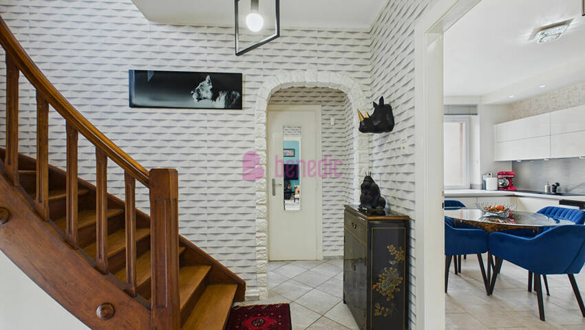 59376111m - Attribut alt par défaut.