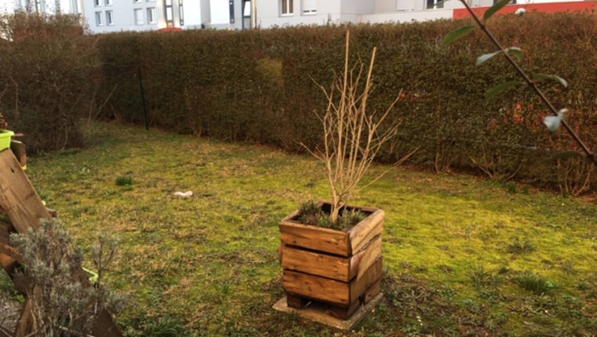 30476530f - Attribut alt par défaut.