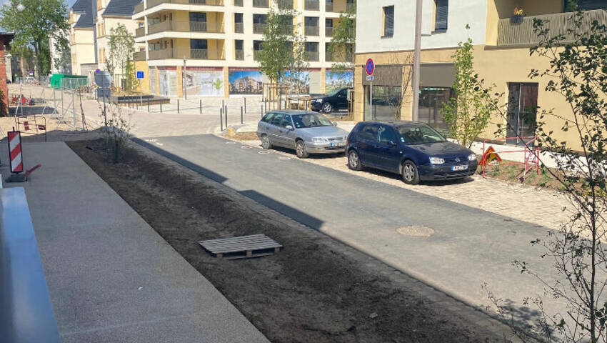 55727037c - Attribut alt par défaut.