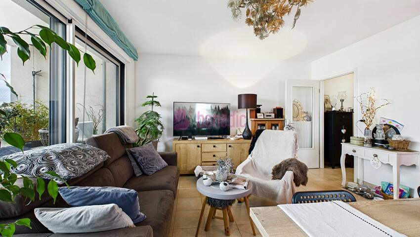 59873131f - Attribut alt par défaut.