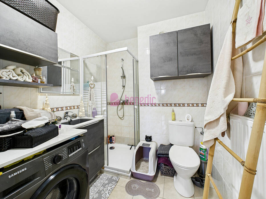 59873131m - Attribut alt par défaut.