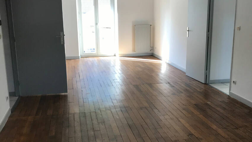 60034758a - Attribut alt par défaut.