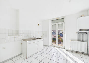 60034758c - Attribut alt par défaut.