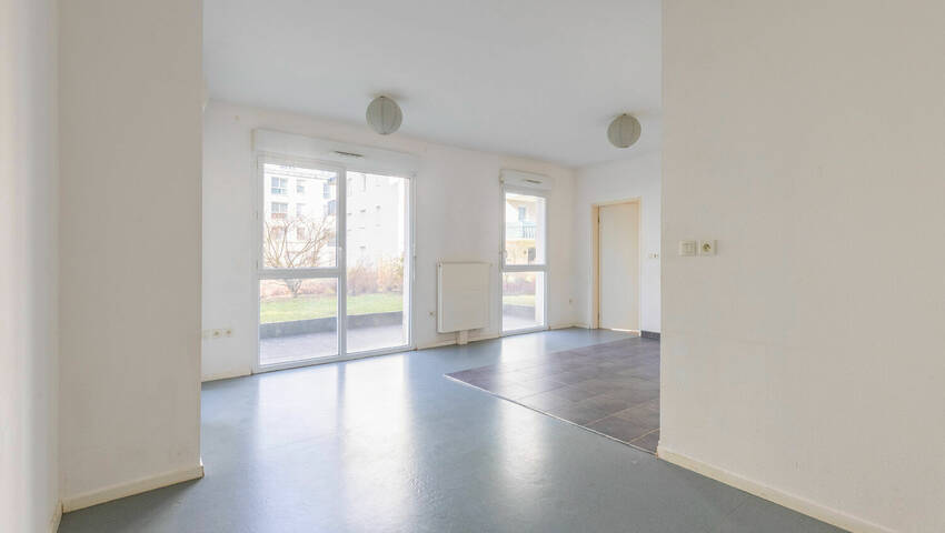 59634278a - Attribut alt par défaut.