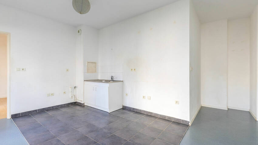 59634278d - Attribut alt par défaut.