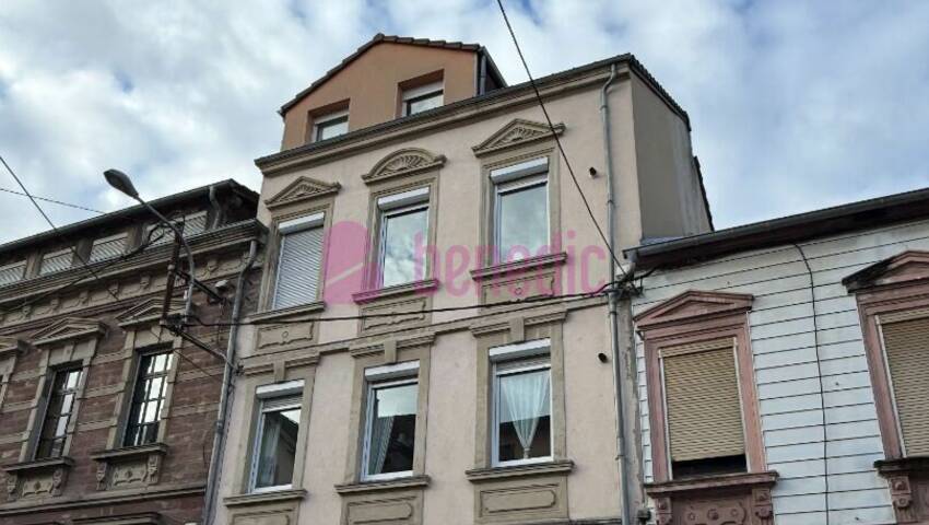 60056378a - Attribut alt par défaut.