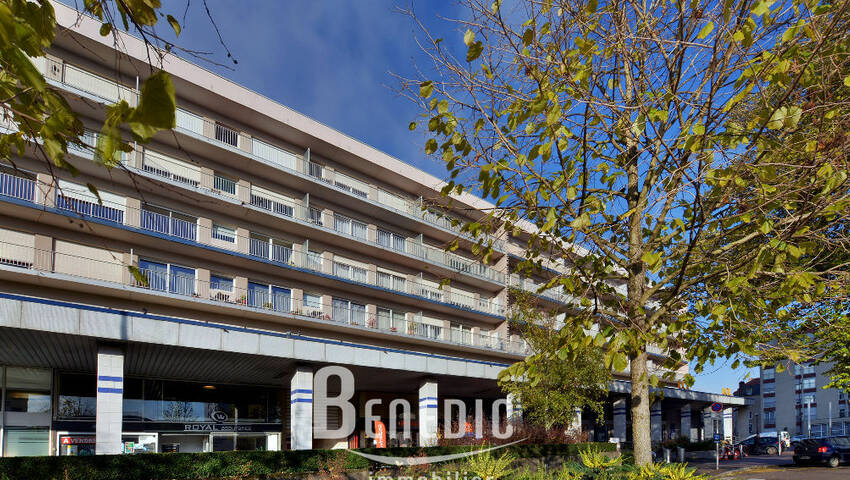 59979365a - Attribut alt par défaut.