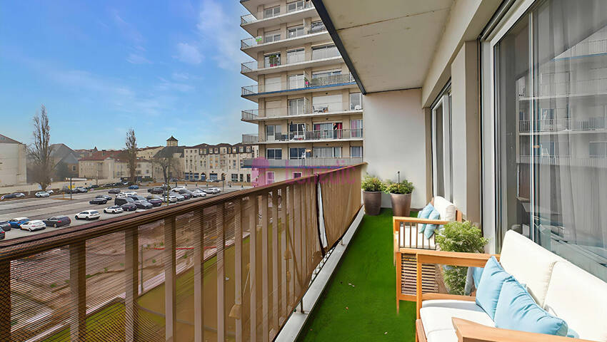 59979365b - Attribut alt par défaut.