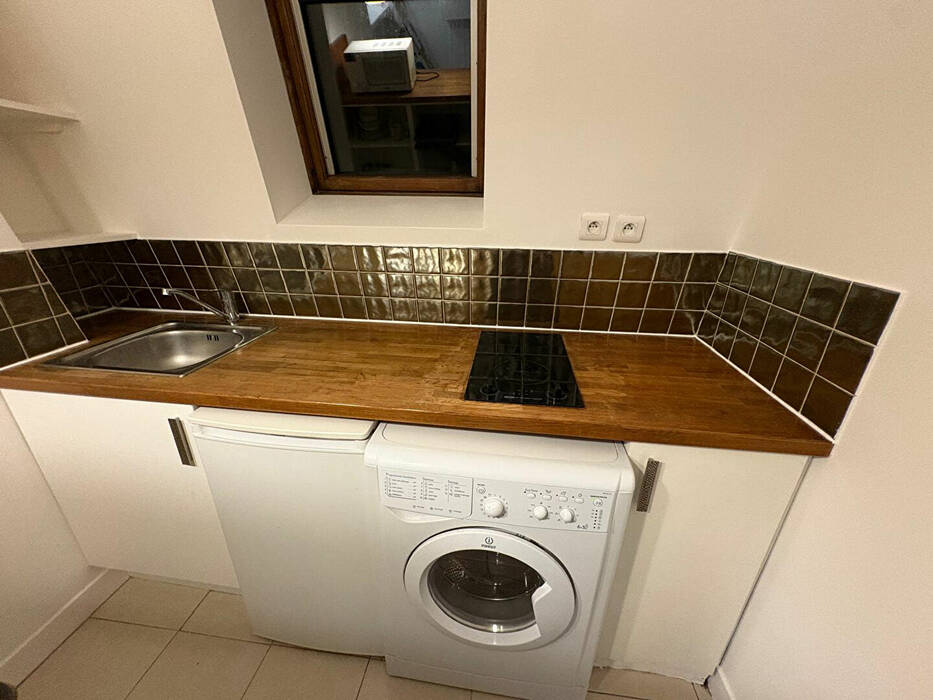 60061655d - Attribut alt par défaut.