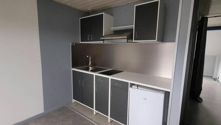 60051803b - Attribut alt par défaut.