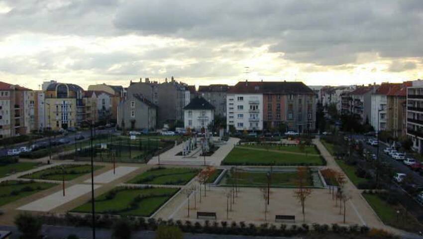 4255645h - Attribut alt par défaut.