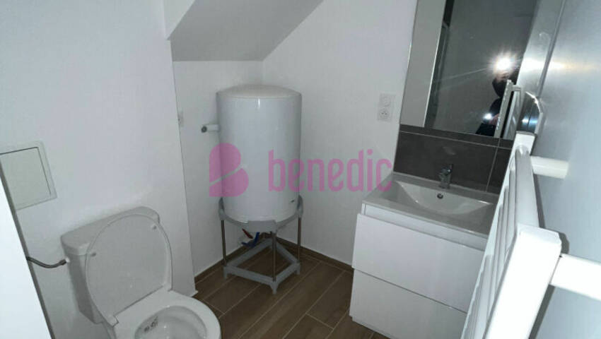 59994319e - Attribut alt par défaut.