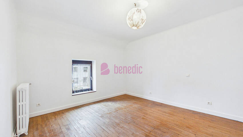 60061435n - Attribut alt par défaut.