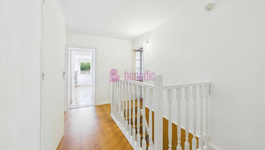 60061435l - Attribut alt par défaut.