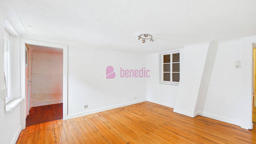 60061435p - Attribut alt par défaut.