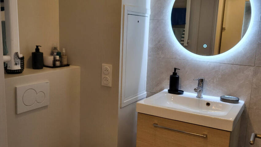 60098421f - Attribut alt par défaut.